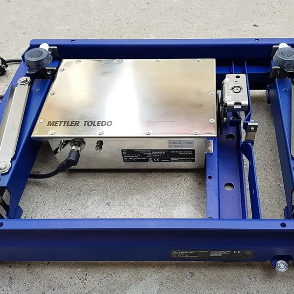 Cân Bàn Đếm Mettler Toledo PBK987-B60 & ICS685